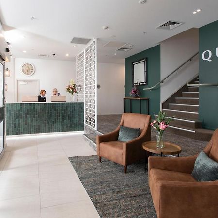 Quest On London Aparthotel Hamilton Exterior photo